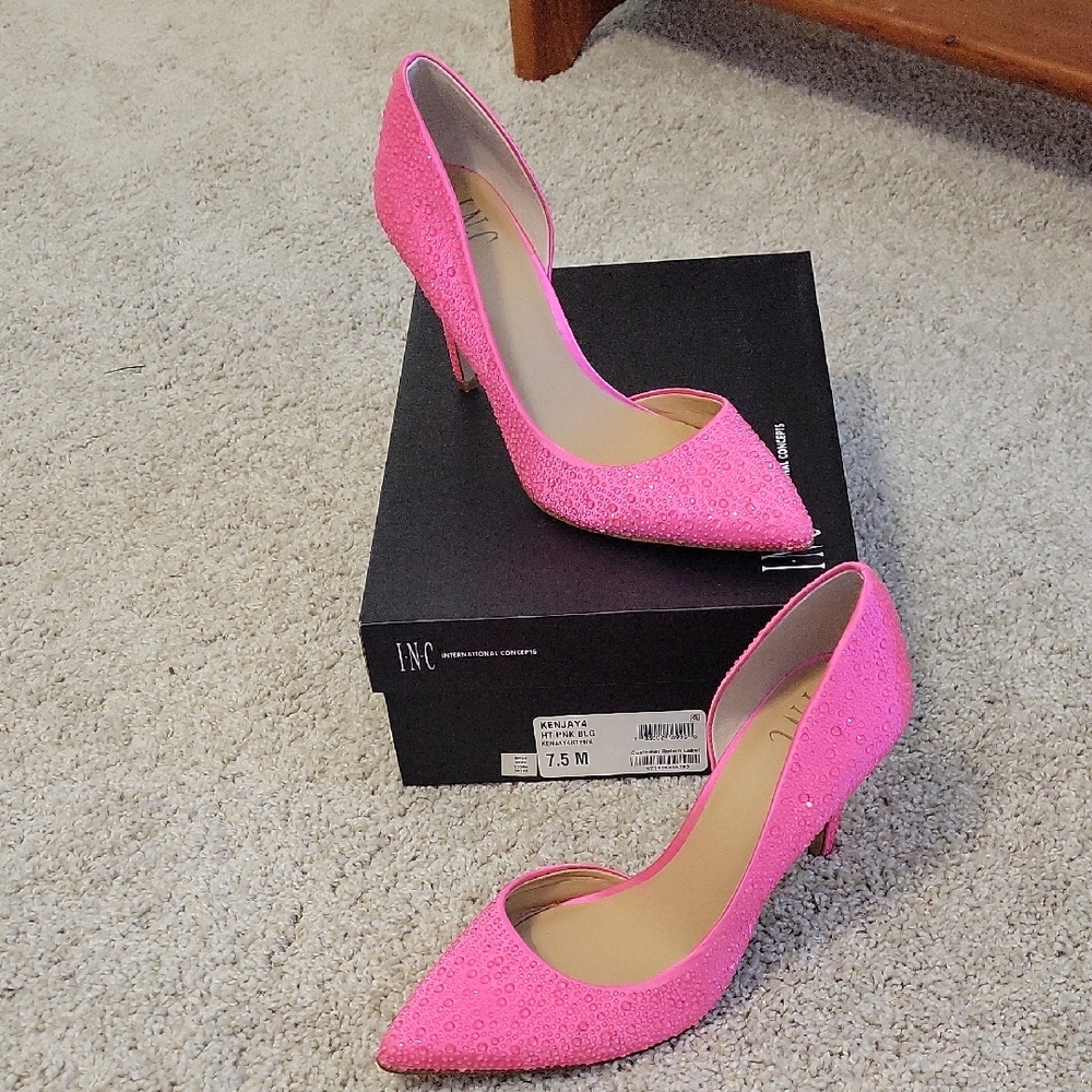 NIB INC International Concepts Hot Barbie Pink Kenjay D'Orsay Pumps Size 7.5